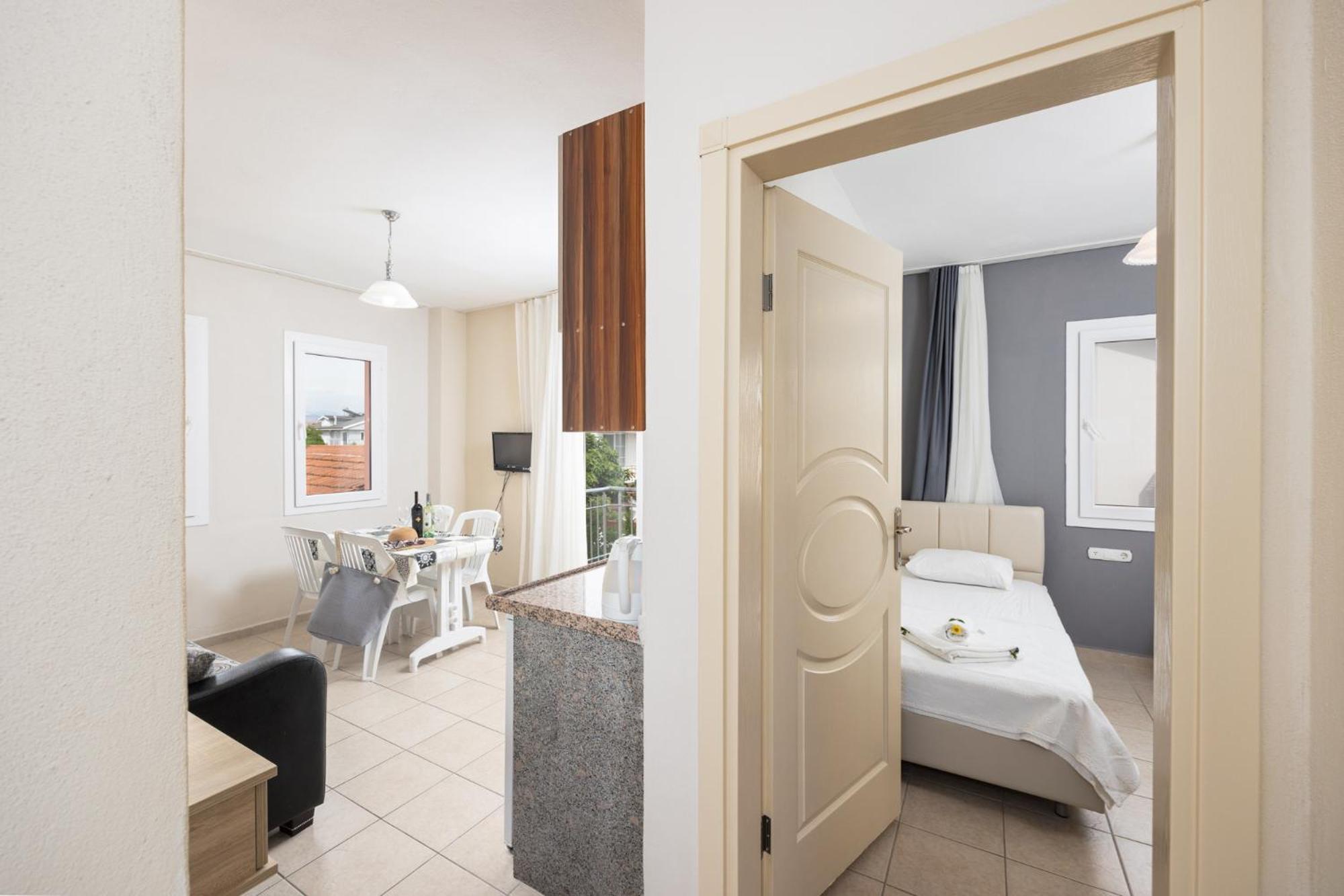 Safak Oasis Hotel Dalyan Bagian luar foto